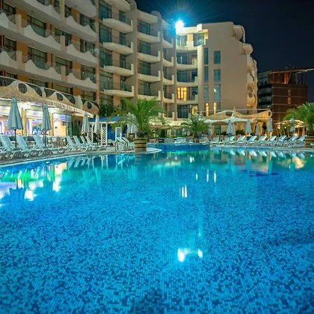 Apartmanhotel Grenada - Menada 2*