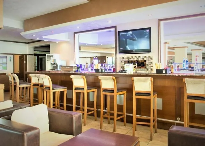 Lejlighedshotel Grenada - Menada Sunny Beach