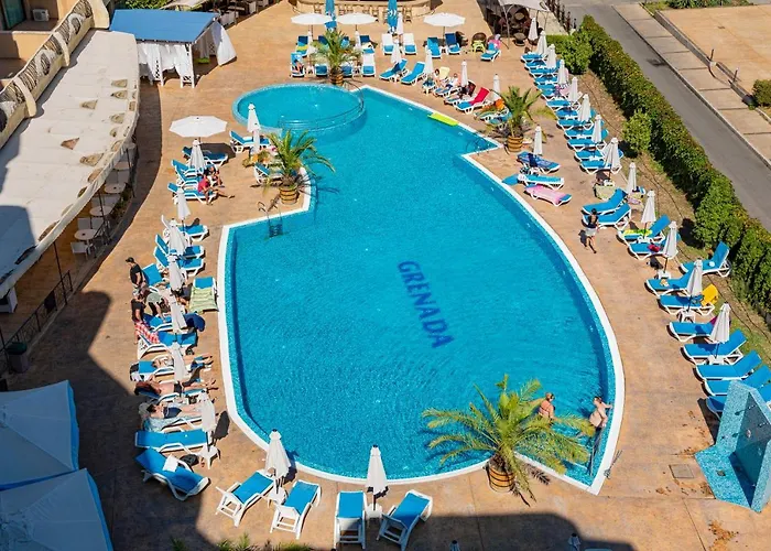 Lägenhetshotell Grenada - Menada 2*