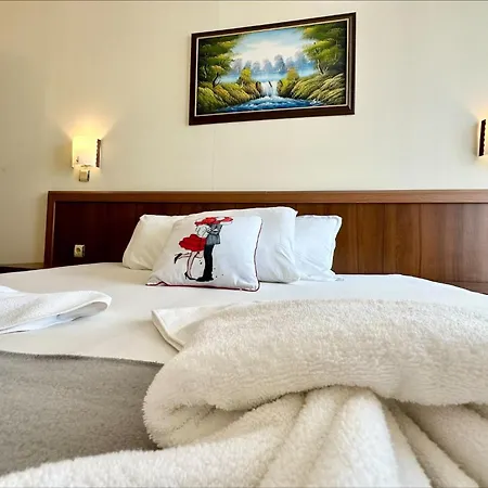 Aparthotel Grenada - Menada Slantschew brjag