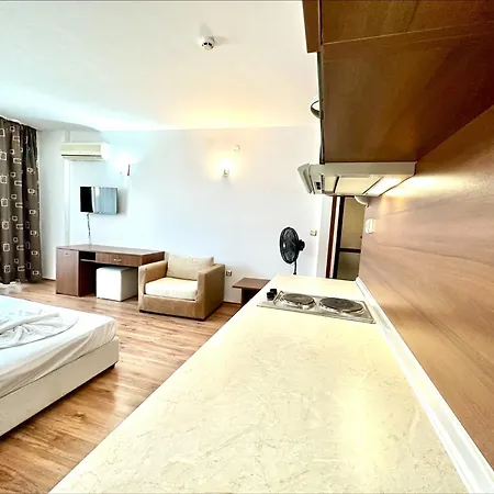 Grenada - Menada 2* ساني بيتش